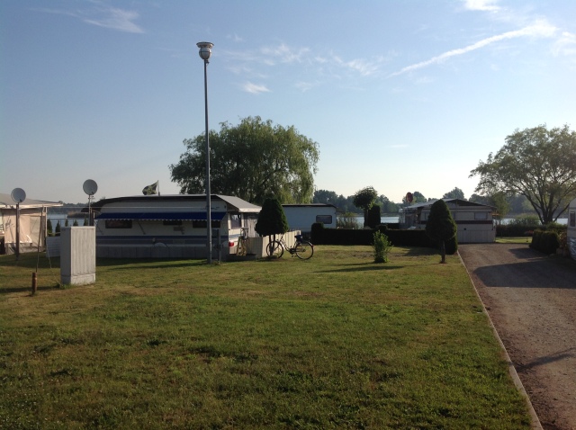 Der Campingplatz am Kiebitzer Baggerteich